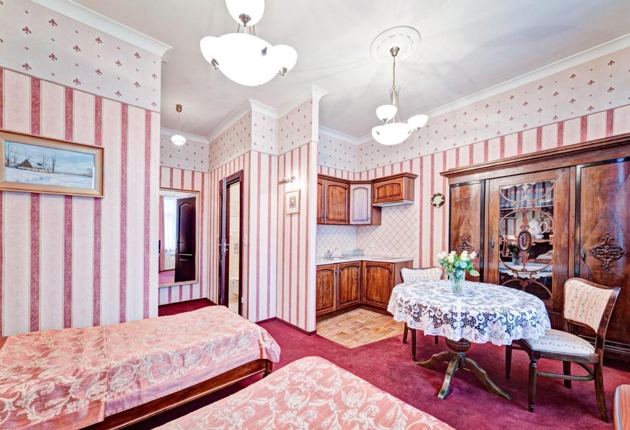 Apartment Retro